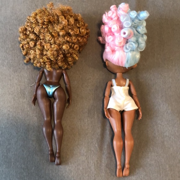 LOL OMG Surprise (Lot Of 32) Dolls & Accessories - Picture 3 of 12